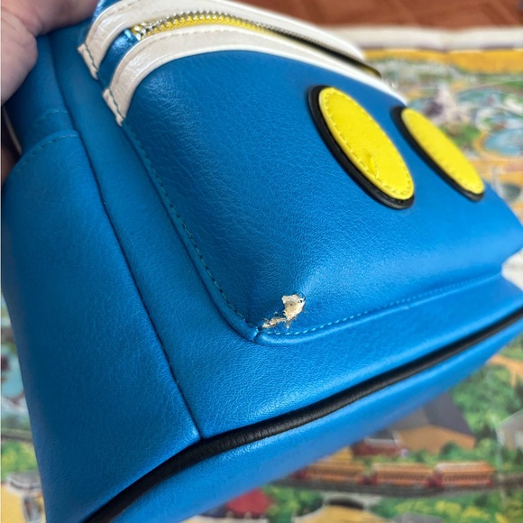 Loungefly Donald Duck Backpack with matching wallet - Picture 6 of 11